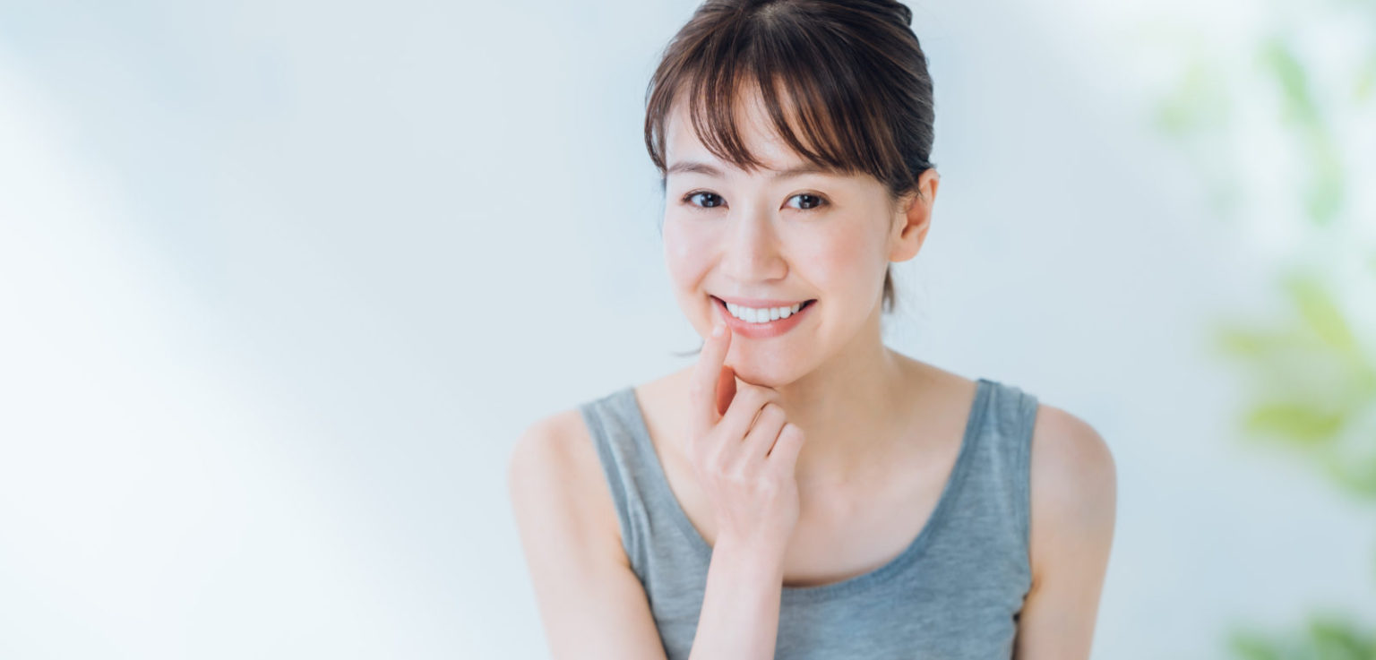 口・女性
